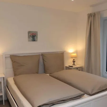 Ferienhaus Mein Ostseeplatzchen Am Meer 6 Hébergement de vacances Niesgrau